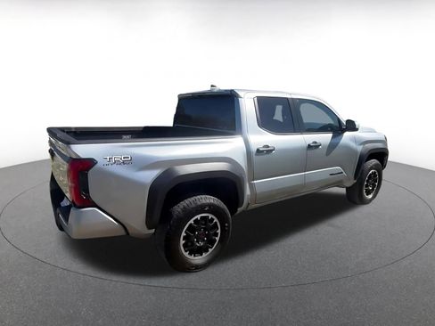 Used 2025 Toyota Tacoma TRD Off-Road image 15