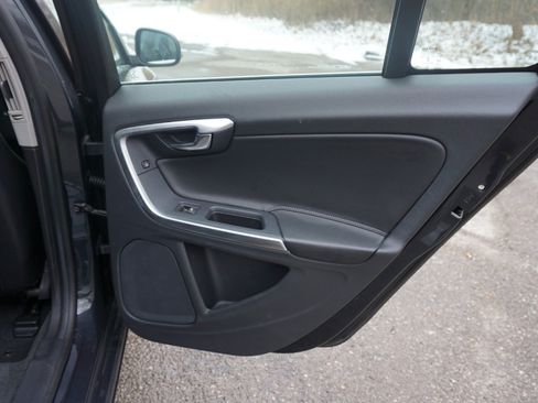 Used 2015 Volvo S60 T5 Premier image 33