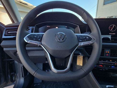 Used 2026 Volkswagen Jetta S FWD image 21