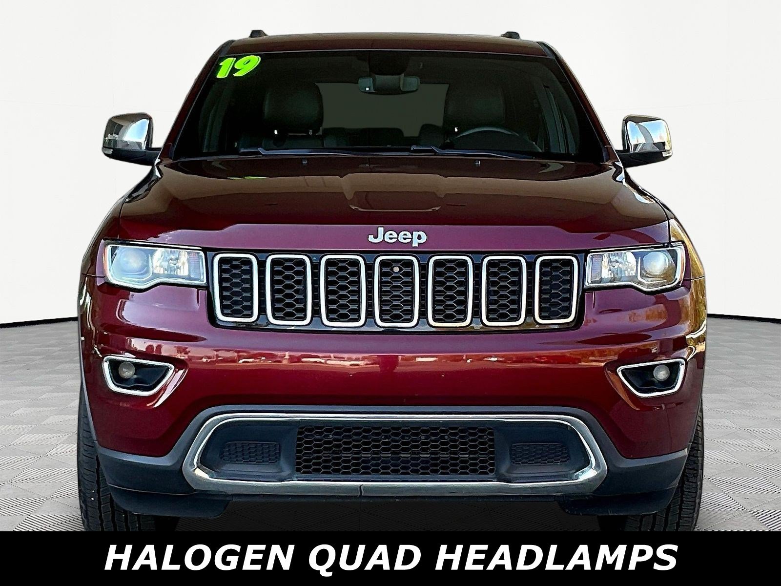Used 2019 Jeep Grand Cherokee Limited AWD/4WD image 2