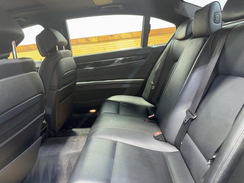 Used 2013 BMW 740Li RWD image 19