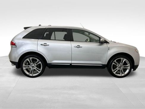 Used 2014 Lincoln MKX FWD w/ Equipment Group 102A image 7