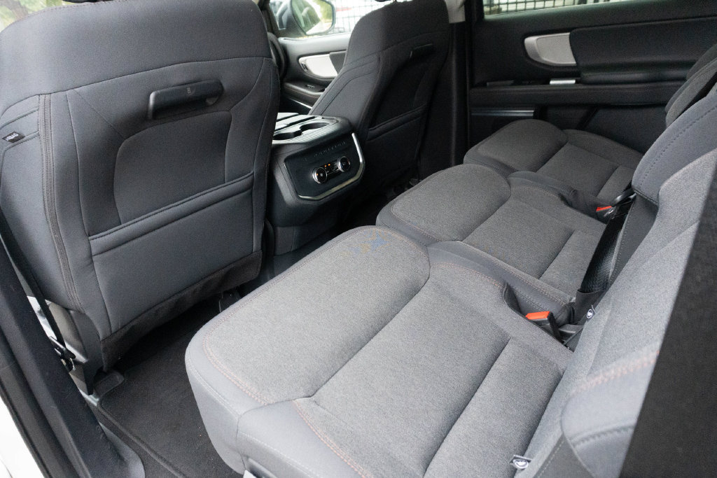 Used 2025 Ford Expedition Max Active RWD image 22