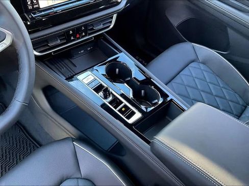 New 2026 Volkswagen Atlas Cross Sport SEL Premium R-Line image 9