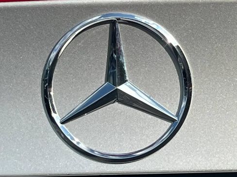 Used 2013 Mercedes-Benz SLK 250 image 38