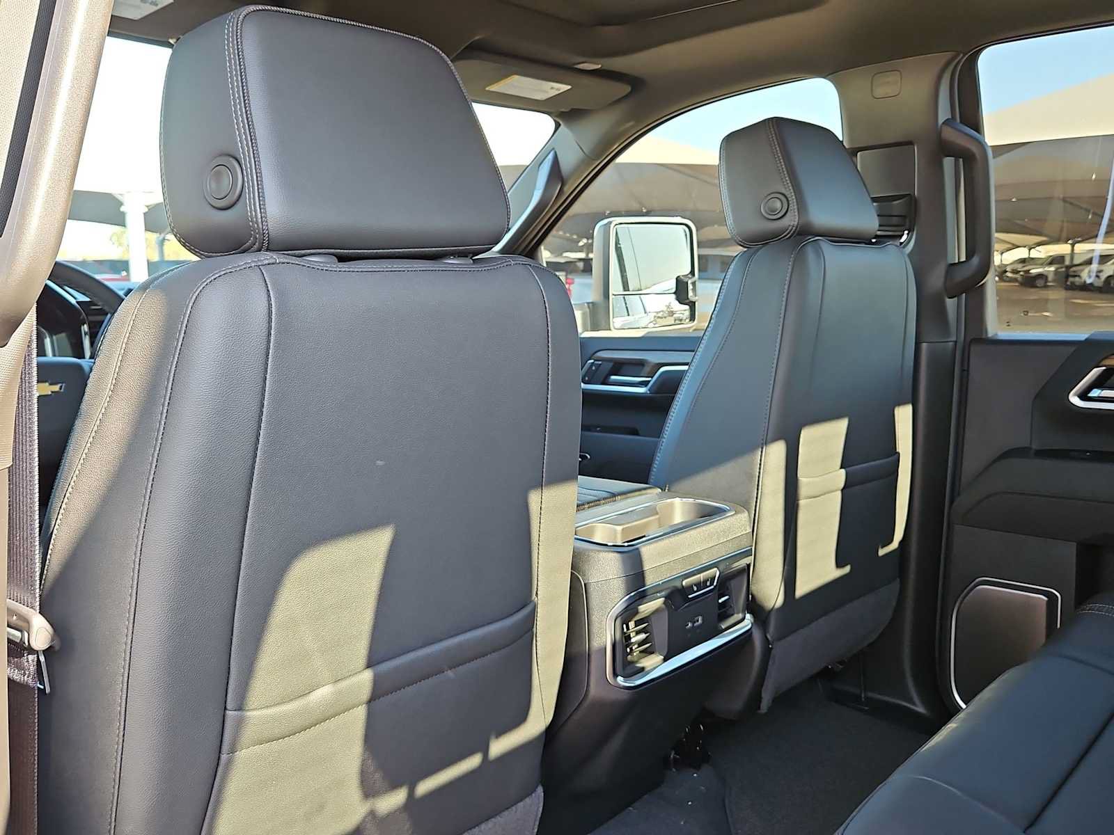 New 2026 Chevrolet Silverado 2500 High Country w/ High Country Premium Package AWD/4WD image 16