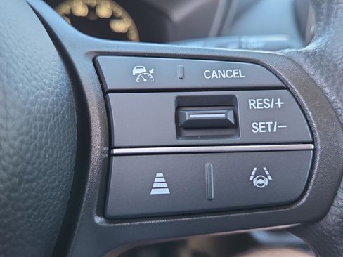 New 2026 Honda HR-V LX image 24