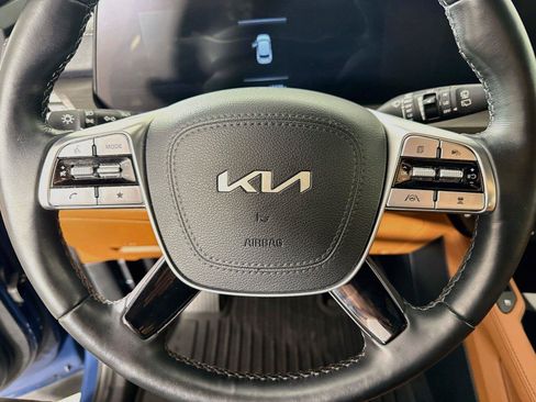 Used 2025 Kia Telluride EX X-Line AWD/4WD image 17