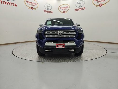 Certified 2025 Toyota Tacoma Limited AWD/4WD image 4