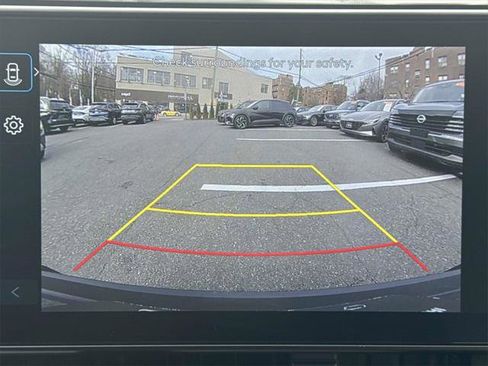 Certified 2025 Hyundai Kona SEL image 28