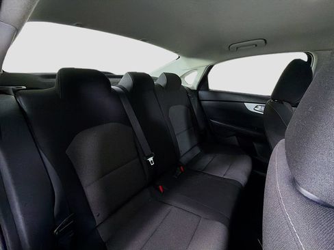 Used 2024 Kia Forte LXS FWD image 27