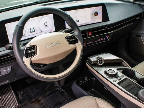 Used 2024 Kia EV6 Wind w/ Wind Technology Package image 15