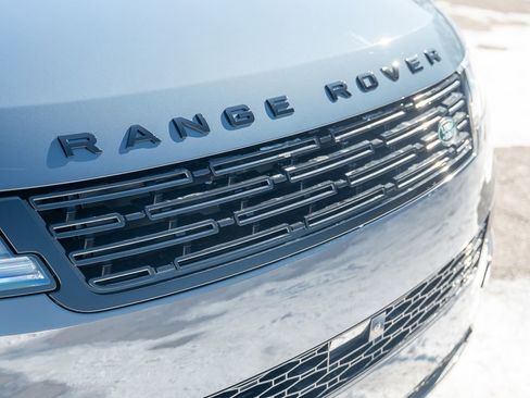 New 2026 Land Rover Range Rover Sport SE image 15