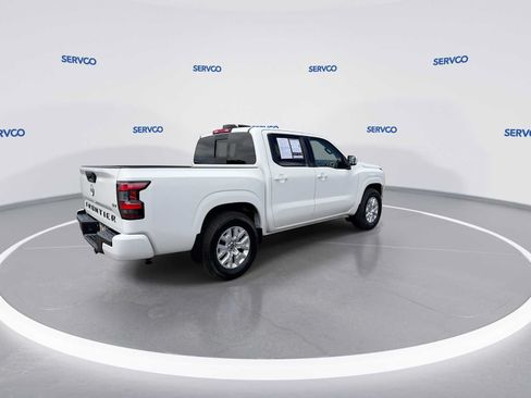 Used 2024 Nissan Frontier SV w/ SV Convenience Package RWD image 8