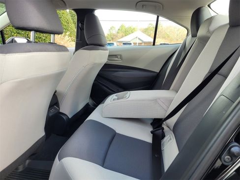 Certified 2026 Toyota Corolla LE image 5