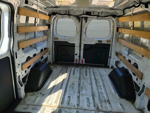 Used 2017 Ford Transit 250 130 Low Roof w/ Exterior Upgrade Package image 24