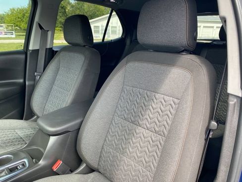Used 2023 Chevrolet Equinox LT FWD image 16
