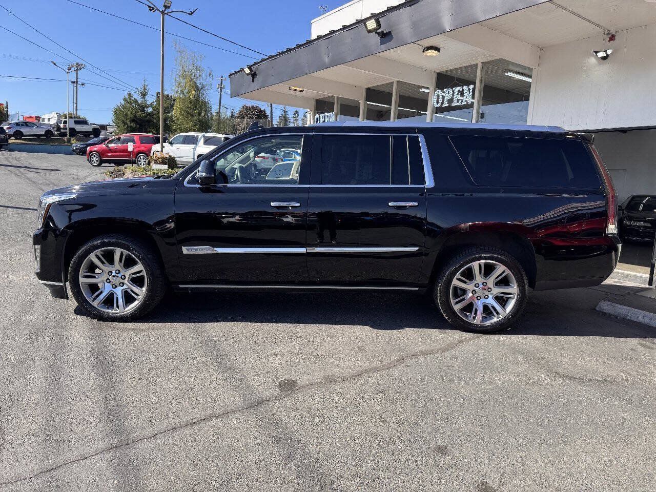 Used 2015 Cadillac Escalade ESV Premium AWD/4WD image 3