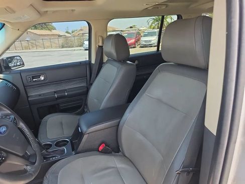 Used 2017 Ford Flex SEL w/ Equipment Group 202A FWD image 27