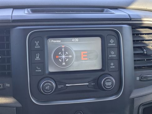 Used 2018 RAM 1500 Express image 22