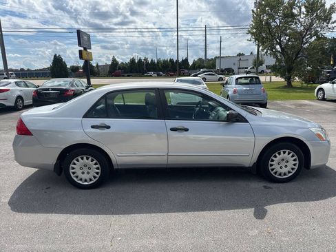 Used 2007 Honda Accord VP image 4