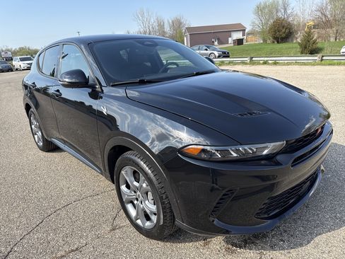 Used 2024 Dodge Hornet R/T AWD/4WD image 1