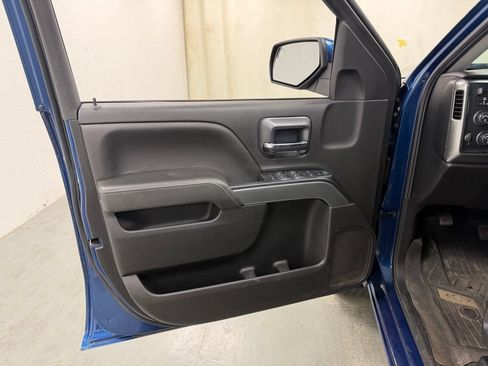 Used 2019 Chevrolet Silverado 1500 LT w/ All Star Edition AWD/4WD image 16