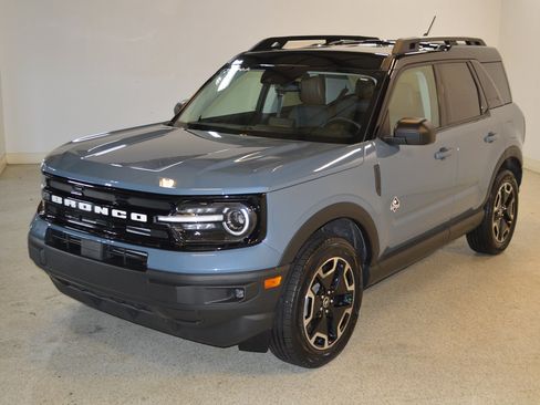 Used 2024 Ford Bronco Sport Outer Banks w/ Tech Package image 7