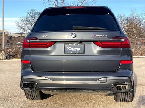 Used 2022 BMW X7 M50i w/ Executive Package image 4