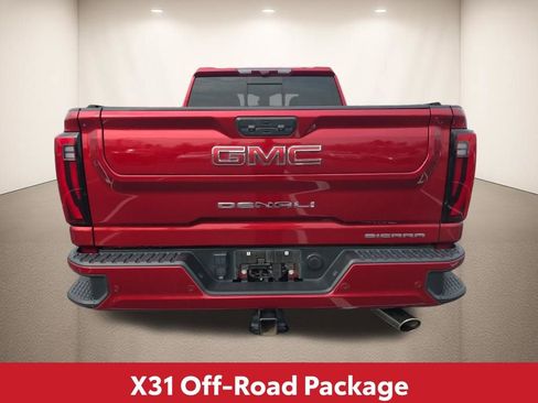 Used 2024 GMC Sierra 2500 Denali w/ Denali Reserve Package image 10