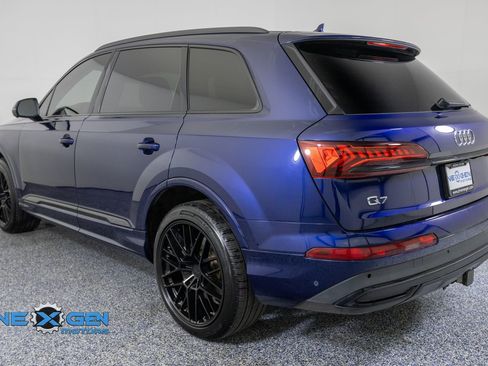 Used 2023 Audi Q7 3.0T Premium Plus w/ Premium Plus Package AWD/4WD image 5