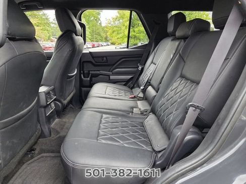Used 2025 Toyota 4Runner 4WD image 11
