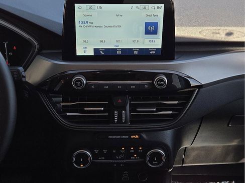 Used 2024 Ford Escape Active image 11