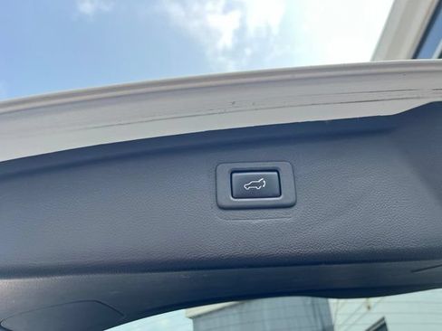 Used 2019 Subaru Outback 2.5i Limited AWD/4WD image 33