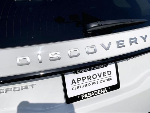 Certified 2025 Land Rover Discovery Sport S AWD/4WD image 31