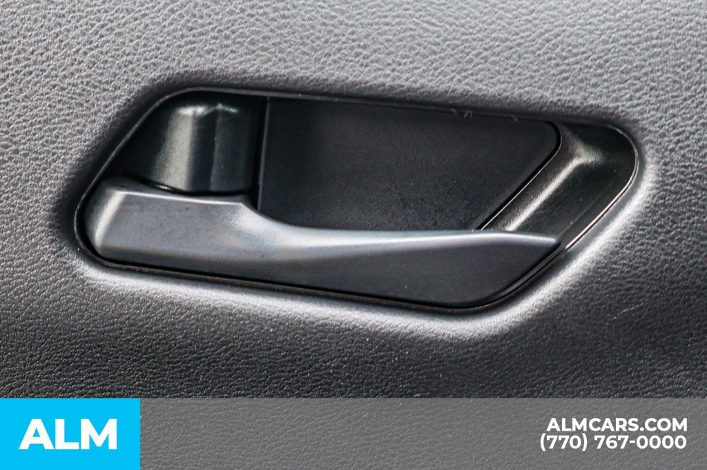 Used 2024 Nissan Sentra SV FWD image 48