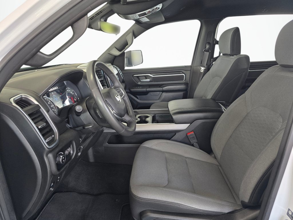 Used 2025 RAM 1500 Big Horn AWD/4WD image 18