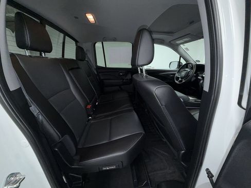 Used 2025 Honda Ridgeline RTL image 17