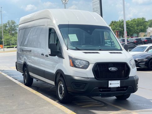 Used 2021 Ford Transit 250 148 High Roof Extended RWD image 2
