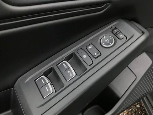 Used 2024 Honda Accord EX image 16