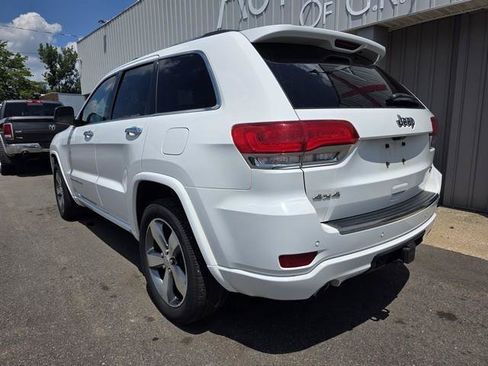 Used 2016 Jeep Grand Cherokee Overland AWD/4WD image 5