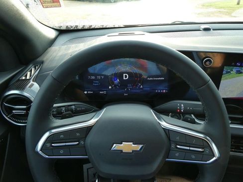 New 2027 Chevrolet Equinox LT AWD/4WD image 26