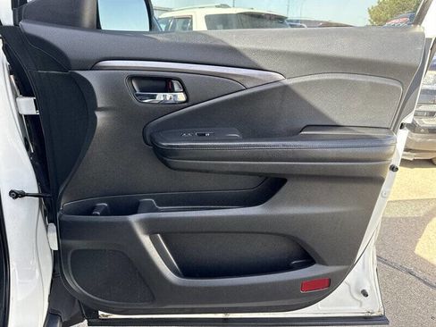Used 2017 Honda Pilot EX-L image 24