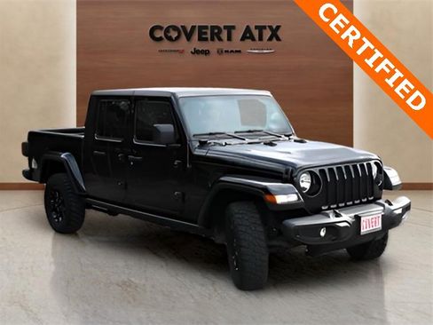 Used 2023 Jeep Gladiator Willys image 7