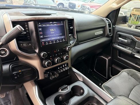 Used 2019 RAM 2500 Laramie AWD/4WD image 15