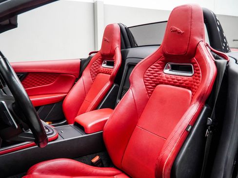 Used 2023 Jaguar F-TYPE R-Dynamic AWD/4WD image 39