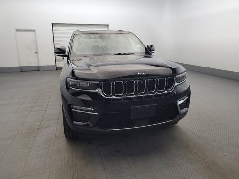 Used 2022 Jeep Grand Cherokee Limited 4xe w/ Luxury Tech Group II image 14