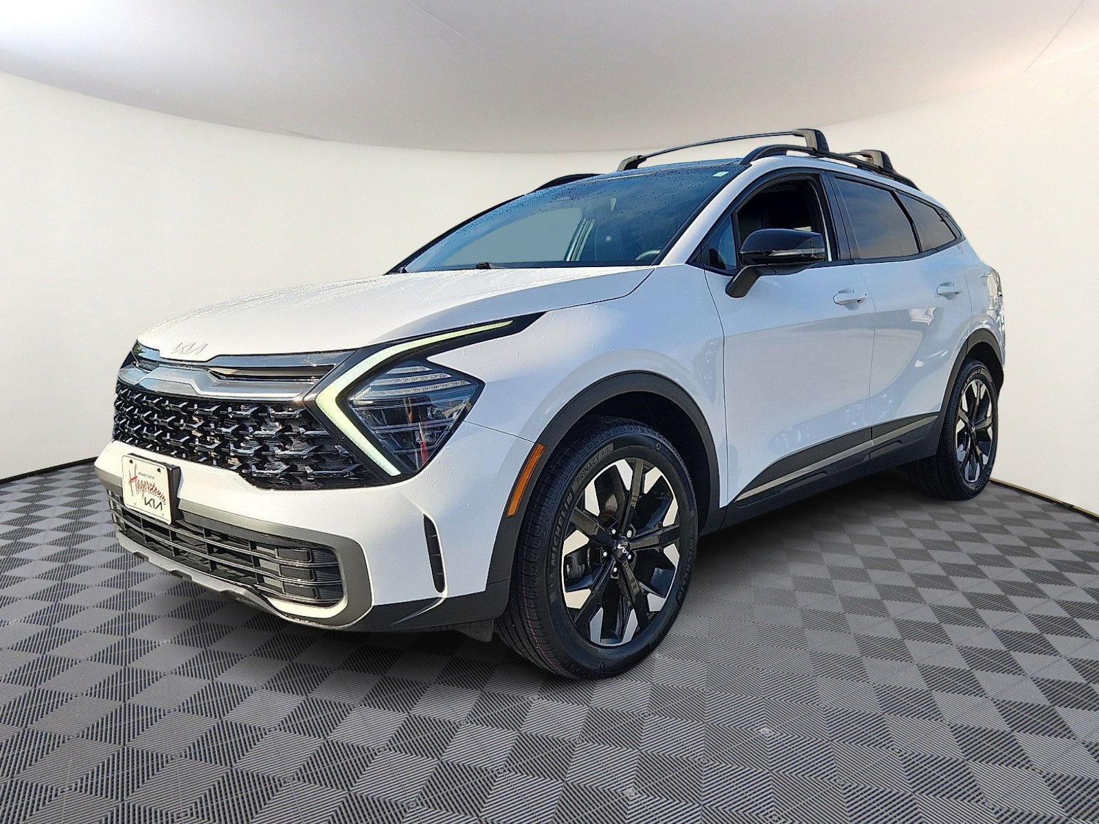 Certified 2024 Kia Sportage X-Line w/ X-Line Premium Package AWD/4WD image 3