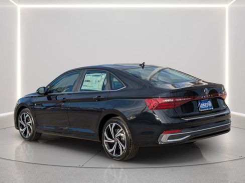 New 2026 Volkswagen Jetta SEL FWD image 4