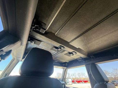 Certified 2022 Ford Bronco Badlands w/ Sasquatch Package image 7